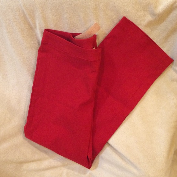 Forever 21 Pants - Red Stretch Capris. New with Tag!