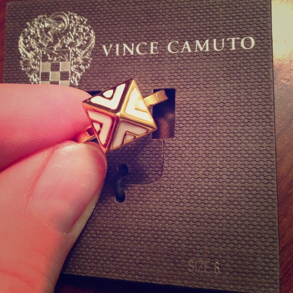 NWT Vince Camuto Gold/White Aztec Ring