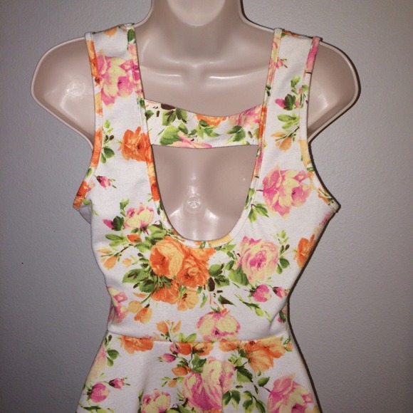 🚫SOLD🚫 - Picture 2 of 2