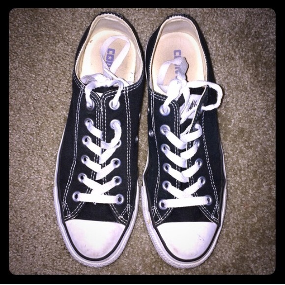 Black converse
