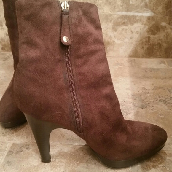$REDUCED$ BROWN SUEDE BOOTIES - Picture 1 of 4