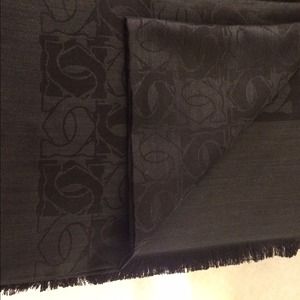 Cartier scarf shawl black