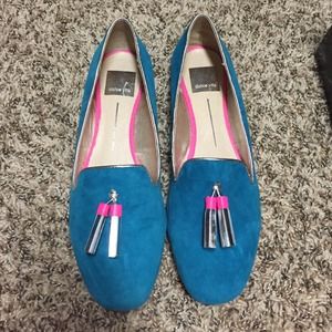 Dolce Vita Teal suede flats