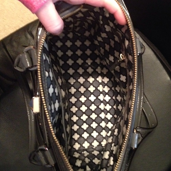 Kate Spade Beacon Court Garland in shadow grey - Picture 2 of 4