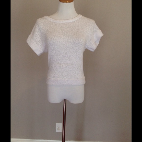 Cropped sweater - Picture 1 of 3