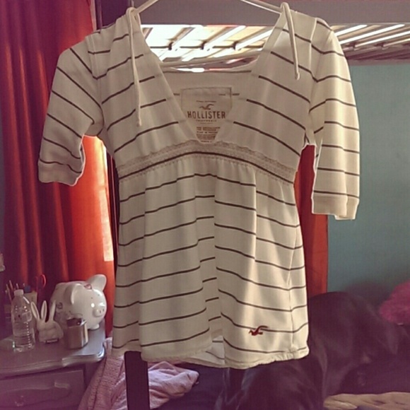 Hollister hooded v neck - Picture 1 of 1