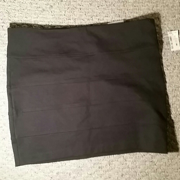 Black aeropostale skirt