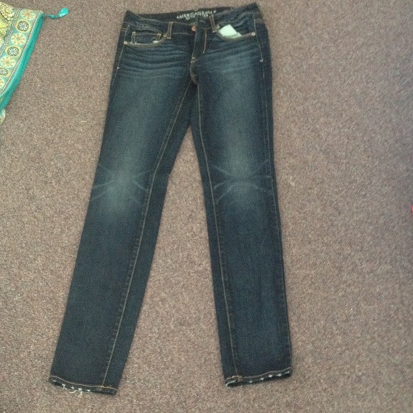 American eagle dark wash skinny jeans