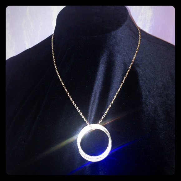 Gold 24" necklace