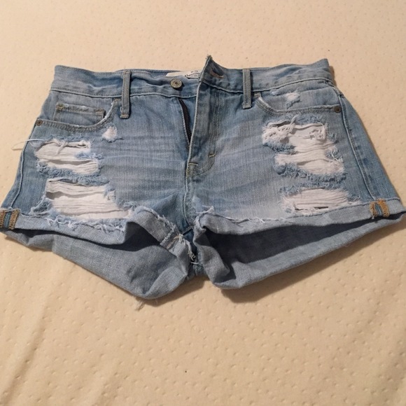 High-waisted Abercrombie & Fitch shorts