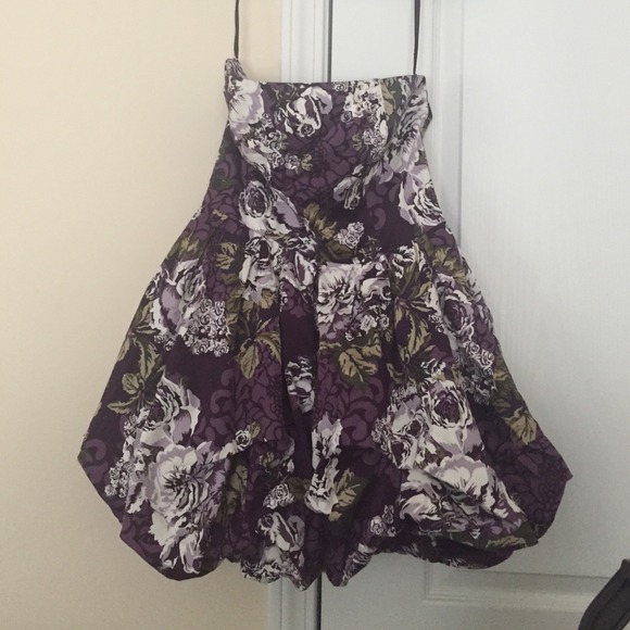 Strapless dress