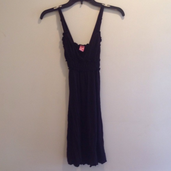 Adorable cotton little black dress