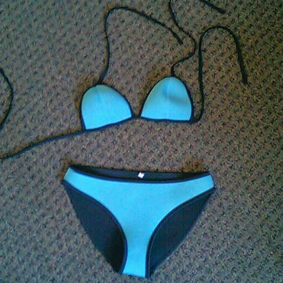 Triangl bikini DUPE