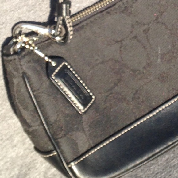Coach Purse - Picture 2 of 4