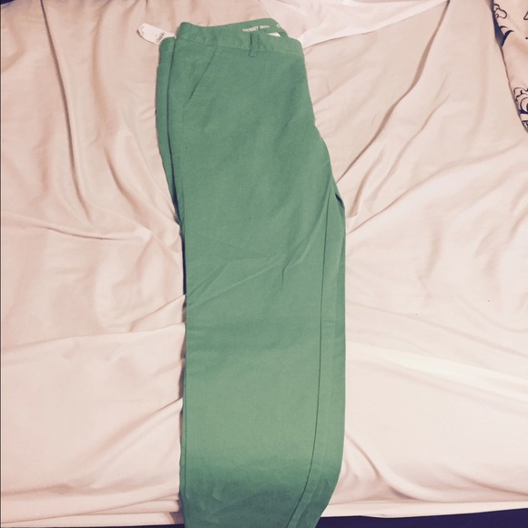 GAP Skinny Mini Green Khakis