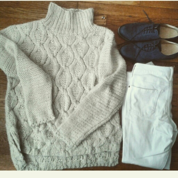 Cable knit tan turtleneck oversized sweater