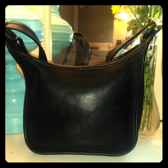 VINTAGE COACH LEGACY JANICE CROSSBODY HANDBAG
