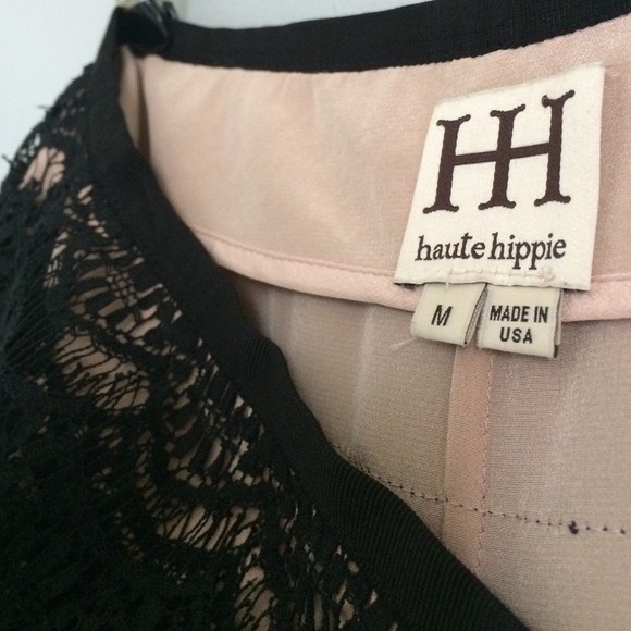 βοΈSOLDβοΈ πHOST PICKπHauteHippie Lace Shorts - Picture 3 of 4