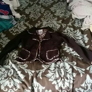 Kids adorable business wear with leopard pattern