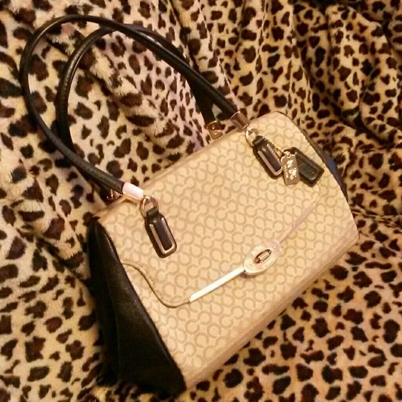 Small AUTHENTIC Coach bag
