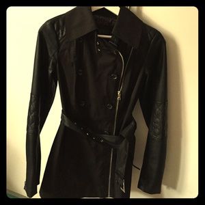 New without tag Guess jacket