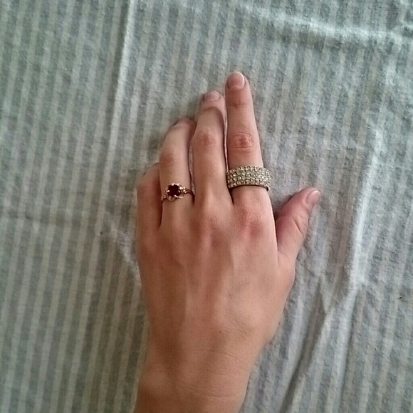 Ring - Picture 2 of 2