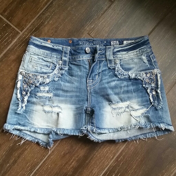 Miss Me shorts! Size 26