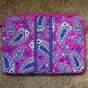 New vera Bradley 17" laptop sleeve