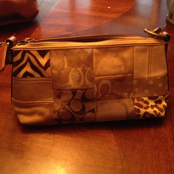Coach patchwork handbag - Picture 3 of 3