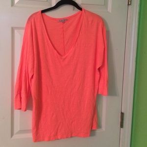 Gap V neck T