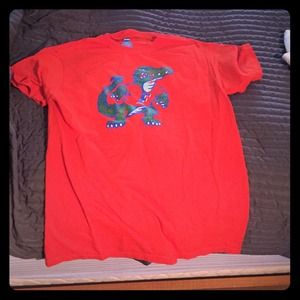 Gators t shirt
