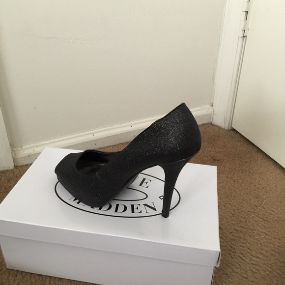 Pumps - Picture 4 of 4