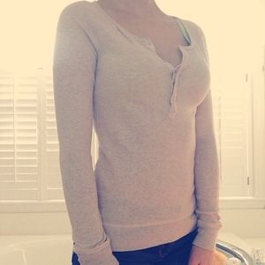 American Eagle long sleeve 💕💕