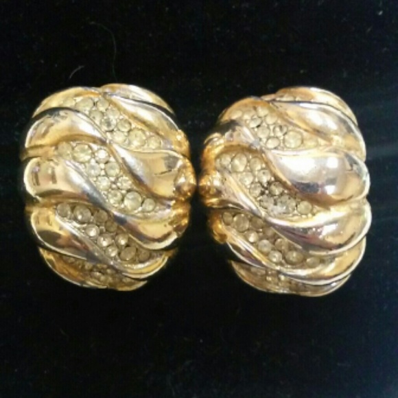 Kjl Fashion earrings