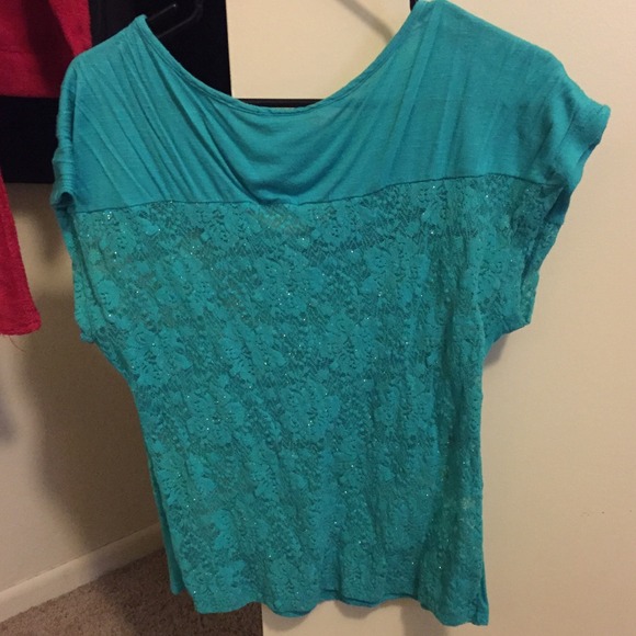 Lace Sparkle Top - Picture 2 of 2