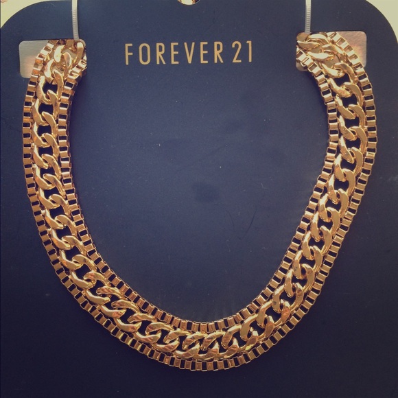 F21 statement necklace $4 bundled