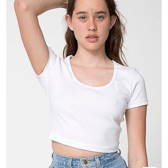 AA baby rip crop top