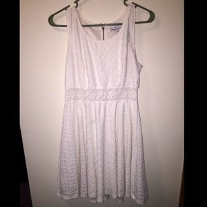 White dress with lace waist