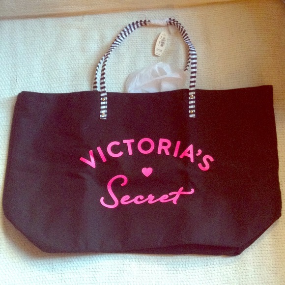 ️ONLY TODAY❗️ REDUCED❗️VICTORIA SECRET bag ♥️NWT♥️