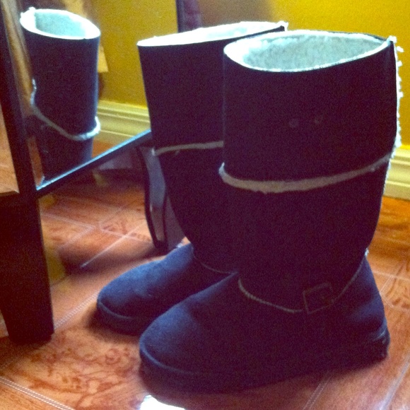 Reversible Fuzzy boots