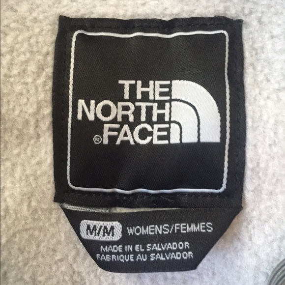 North face Women's Denali Hoodie in Grey - Picture 2 of 4