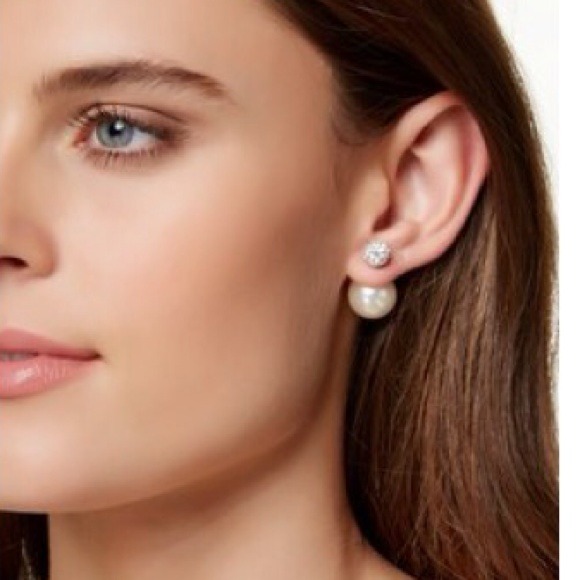 Sophisticated Green Double-sided Earrings - Picture 2 of 2