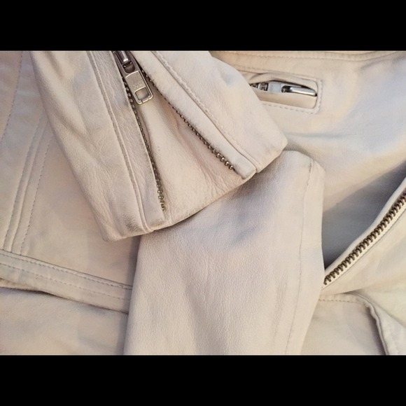 Iro leather Luiga biker jacket in ecru - Picture 2 of 4