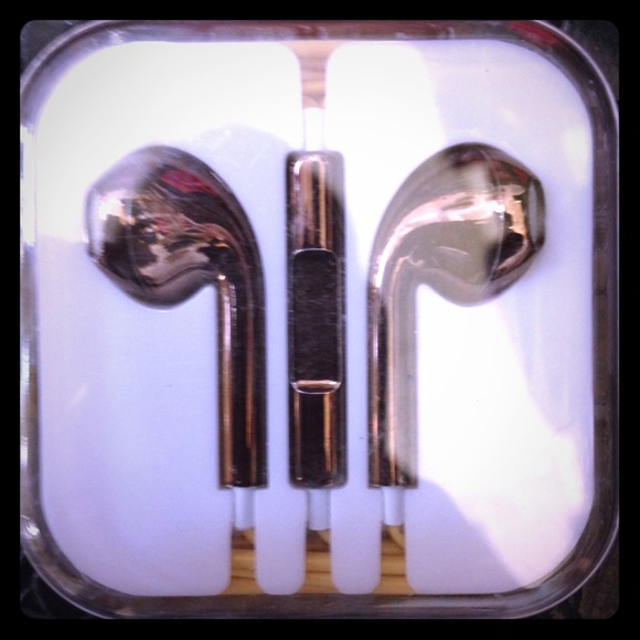 Gold Tone IPhone Ear Buds