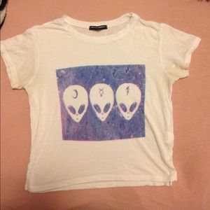 Brandy Melville white Alien crop