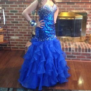 Clarisse mermaid prom dress- royal blue