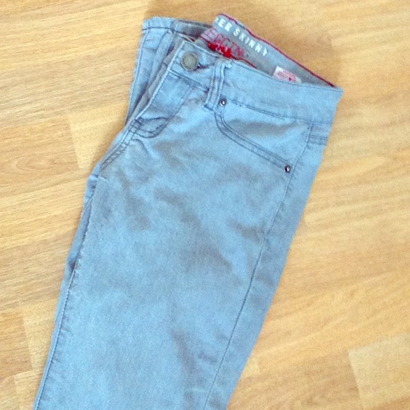 Pair jeans