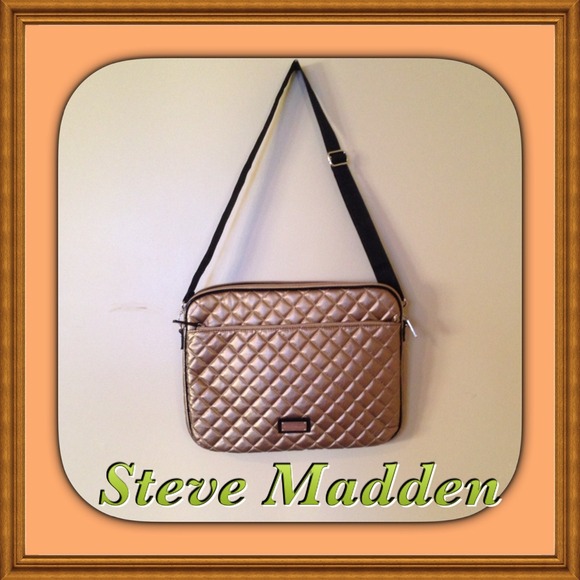 Gold Quilted Computer Carryall