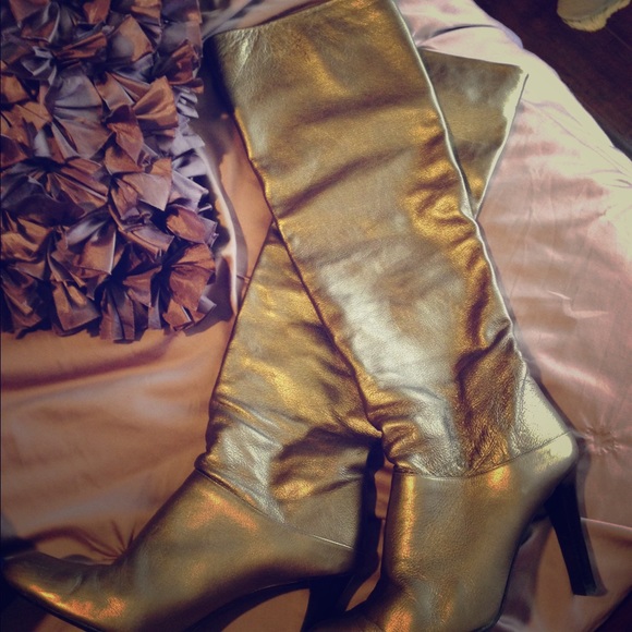 Hot Pick! Stuart Weitzman Tall Boots