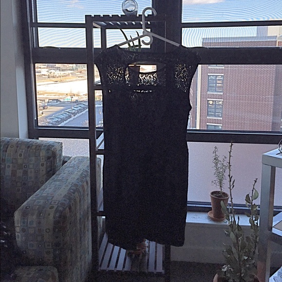 NWT BCBG Max Azria black lace dress - Picture 1 of 3